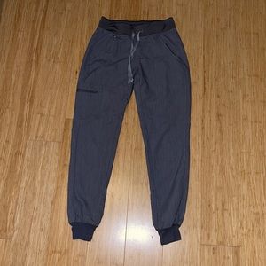 Figs Zamora Charcoal Gray XXS Scrub Joggers